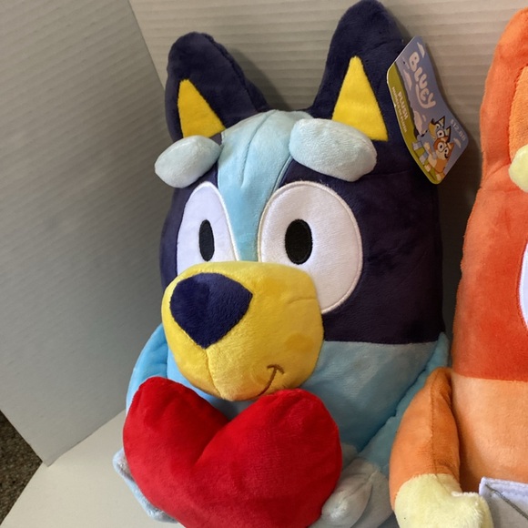 Set of 2 Bluey Valentine Day Plush Bluey and Bingo with Tags - Picture 2 of 4